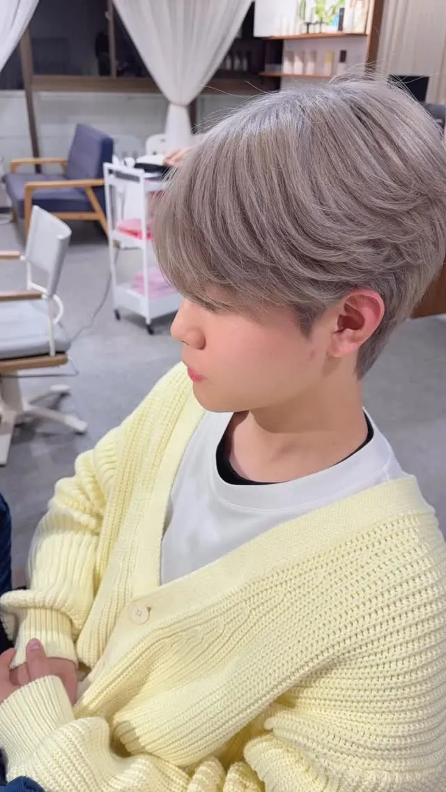 【カット×ブリーチ×カラー】